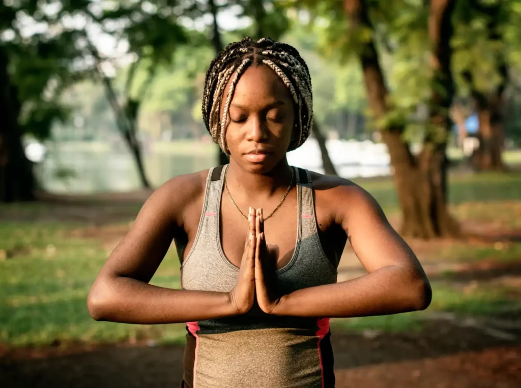 morning routine
black woman meditating