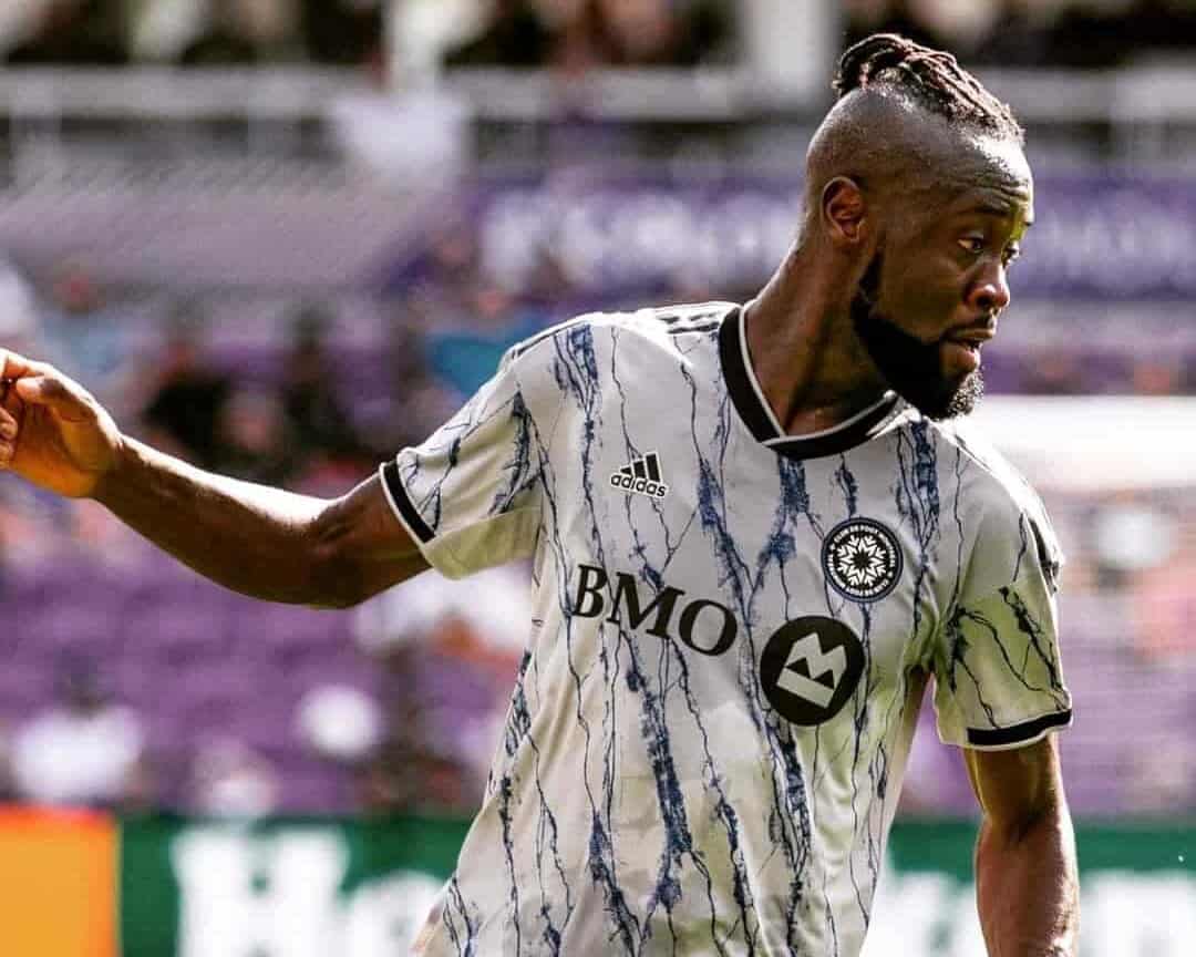 kei-kamara-playing-for-chicago-fire-in-the-mls