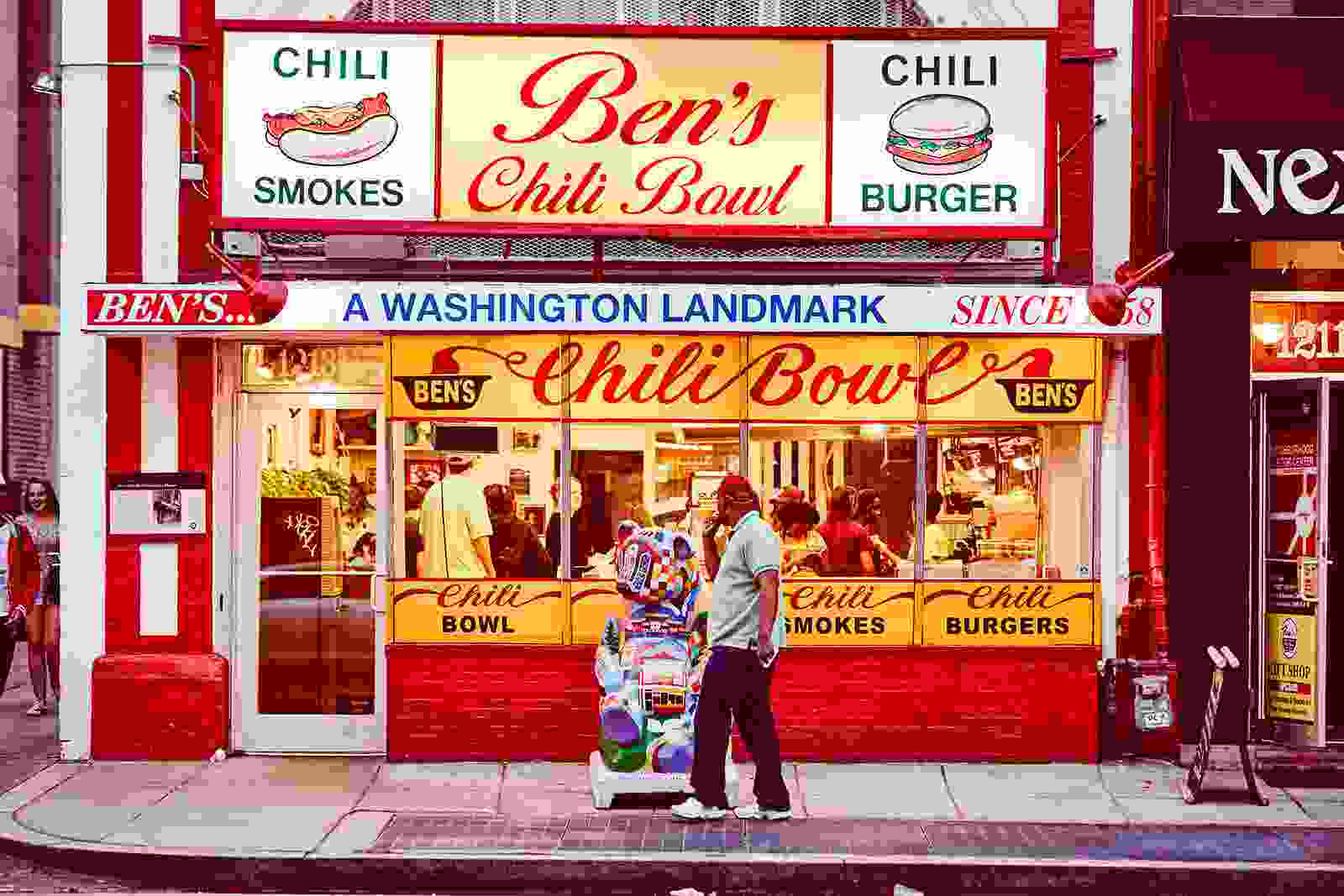 spotcovery-Ben’s Chili Bowl. black-owned-restaurants-in-Washington-dc
