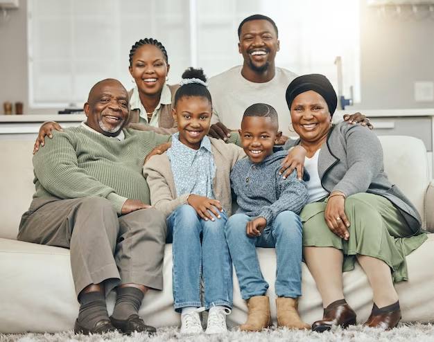 spotcovery-A-black-family-photo-photo-shoot-ideas-for-black-families