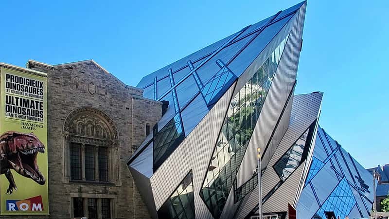 spotcovery-the-royal-ontario-museum-for-african-families-to-visit-in-toronto