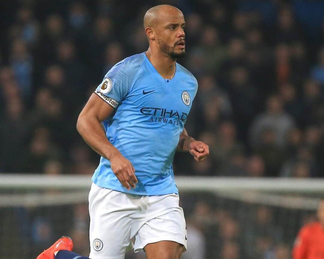 spotcovery-vincent-kompany-playing-for-man-city-vincent-the-amazing-and-only-black-manager-in-the-epl-2023