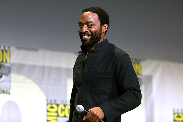 spotcovery-british-actor-chiwetel-ejiofor-giving-a-talk-at-the-comic-con-international-disney-100-years-of-wonder-top-seven-black-characters