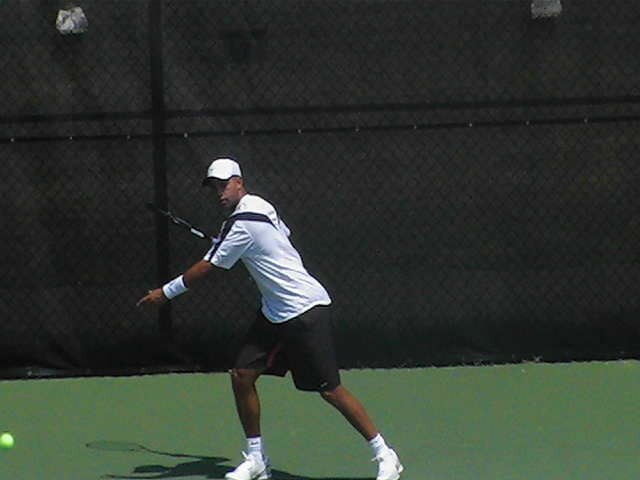 spotcovery-james-playing-tennis-james-blake-how-he-conquered-tennis-on-and-off-the-court