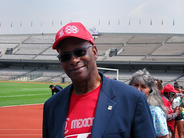 spotcovery-bob-beamon-1968-olympic-games-in-mexico-gravity-couldn't-stop-bob-beamon's-long-jump-world-record
