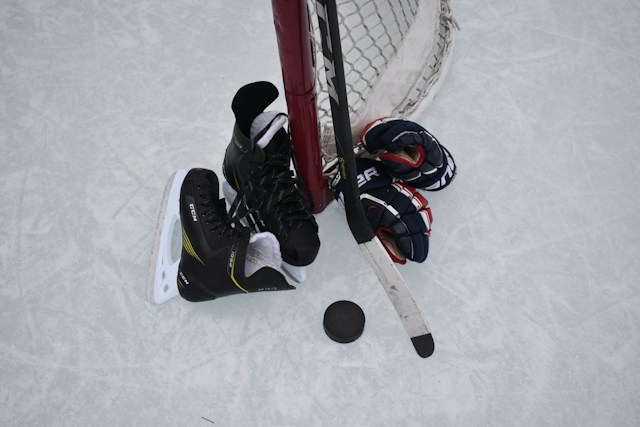 spotcovery-hockey-equipments-laila-edwards’s-amazing-journey-to-joining-the-us-hockey-team