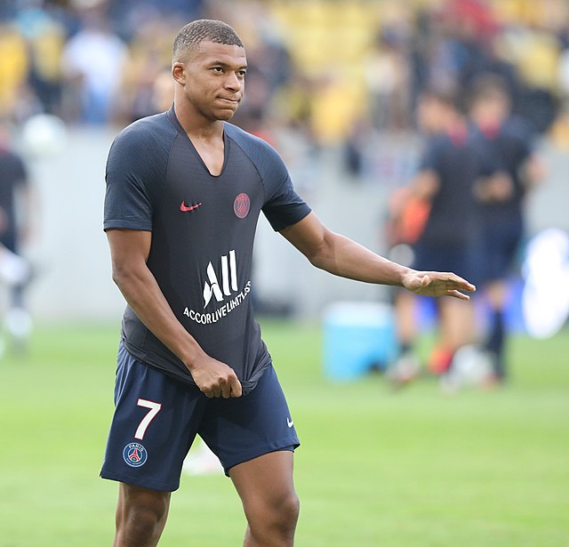 spotcovery-kylian-mbappe’s-contract-where-will-he-play-next-season