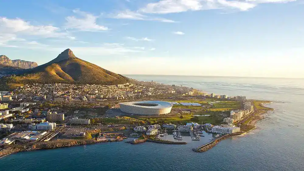 South Africa Plans to Attract More Tourists Through Simplified Visa Regulations sPOTCOVERY-south-africa-plans-to-attract-more-tourists-through-simplified-visa-regulations